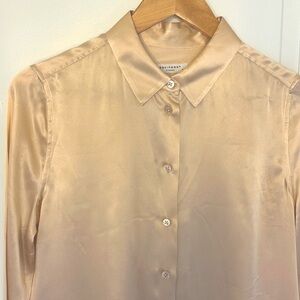 Equipment Silk Peach Neutral Button-Up Long Sleeve Blouse Small